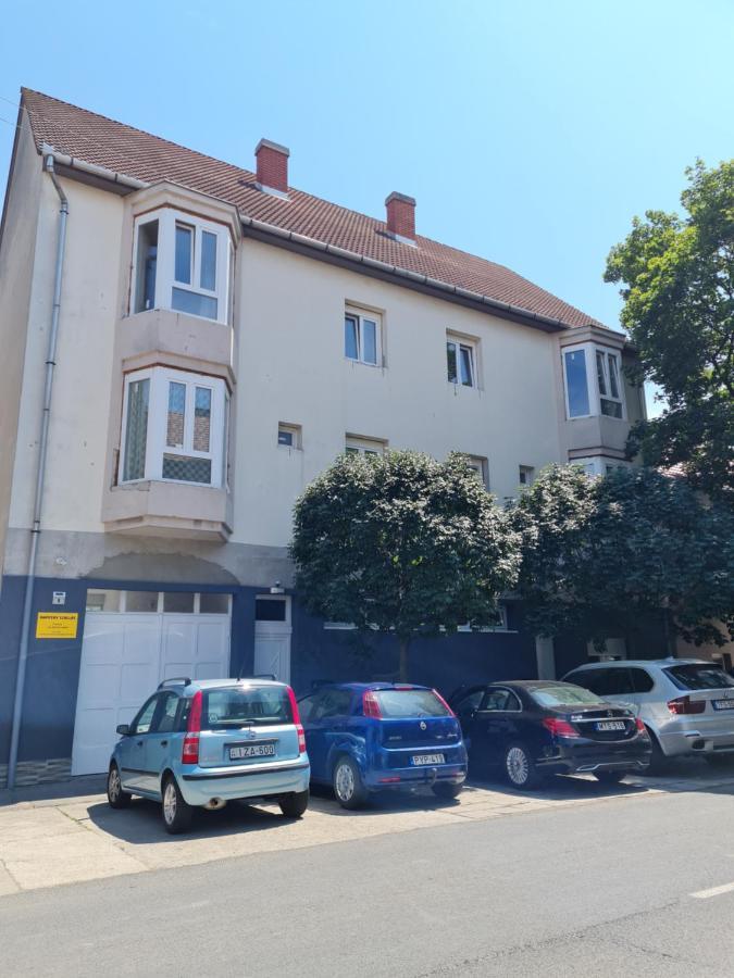Napfeny Szallas Szeged Exterior photo